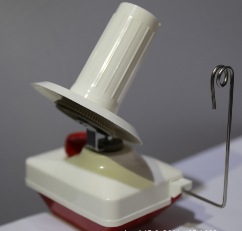 Winding machine small household manual wool shaking machine winding hand winding machine weaving wool support rope