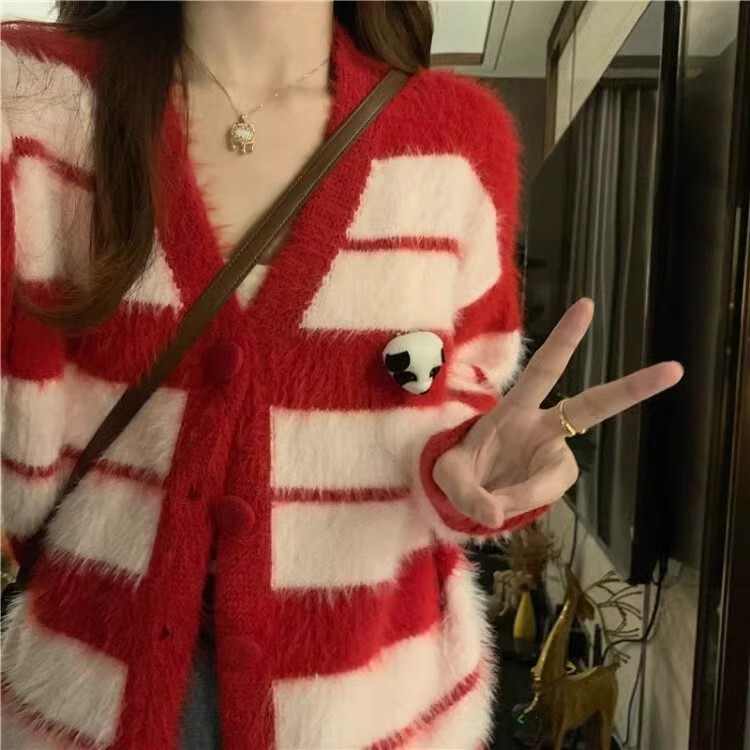 Japanese Retro Lazy Style Zip-Up Couple's Sweater, Spring and Autumn 2023 New Design Women's Knitted Cardigan Jacket Japanese Retro Lazy Style Zip-Up Couple's Sweater, Spring and Autumn 2023 New Design Women's Knitted Cardigan Jacket