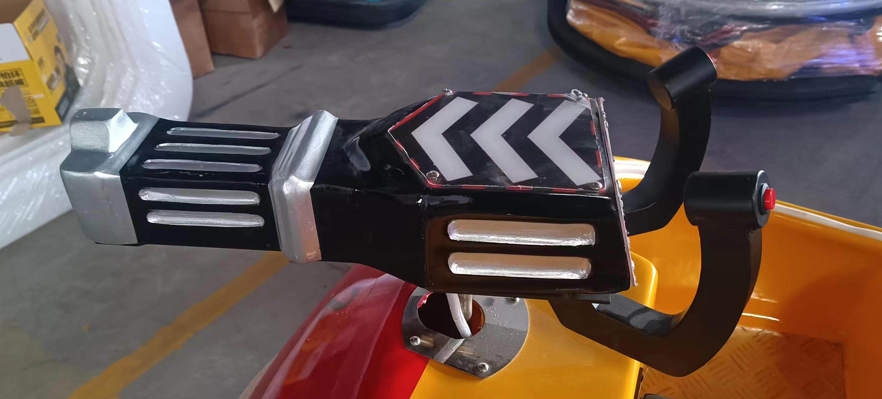 Бампер автомобили 富美强儿童电动漂移碰碰车游乐乐园商场室内外广场公园游乐场设备