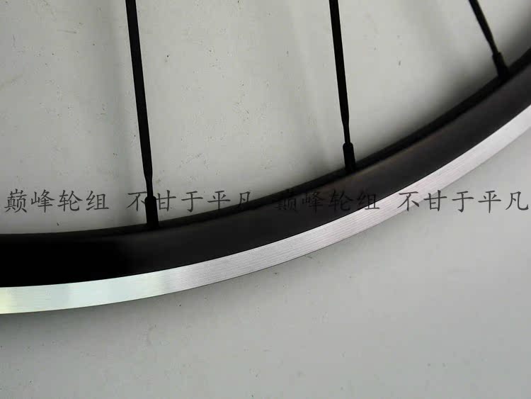 Roues de vélo cyclisme sur route - Ref 2367395 Image 16