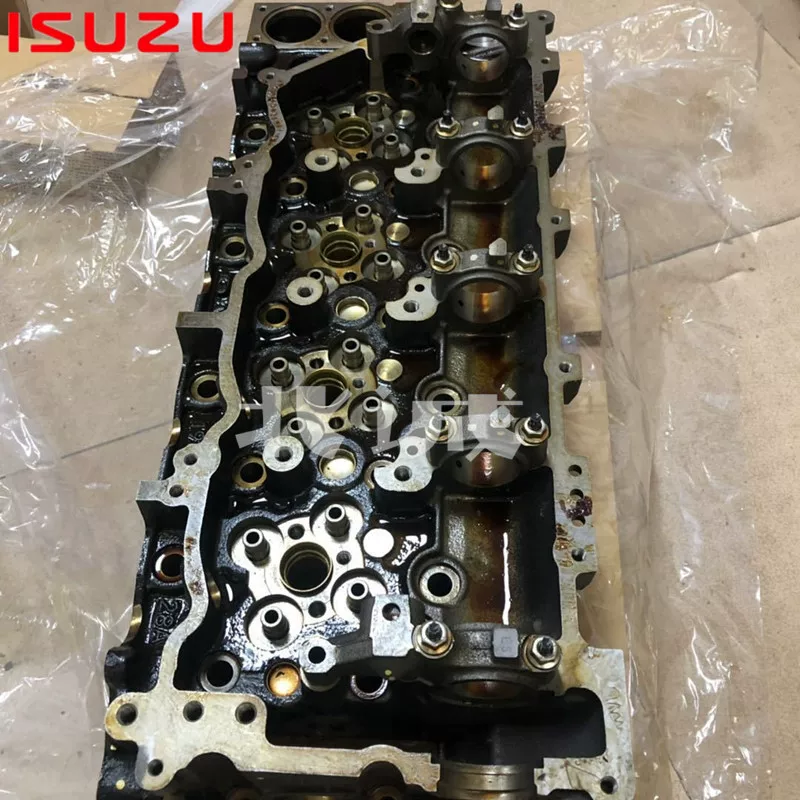 Изделие цилиндровой головки двигателя Isuzu 4HK1 8-98170617-0 Hitachi 200 Sumitomo 210 Экскаватор Case строительная техника