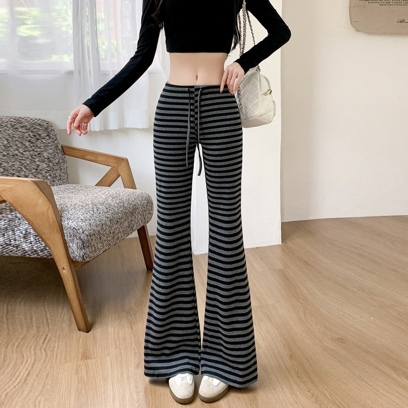 Petite 150cm Pure Desire Style Striped Flared Pants for Women, Summer Low-Waist Narrow Yoga Sports Pants, Casual Bell-Bottom Pants