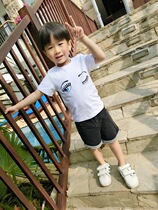 Childrens short-sleeved T-shirt baby white shirt summer Q4 small childrens eyes boys and girls eyelashes cotton undercover