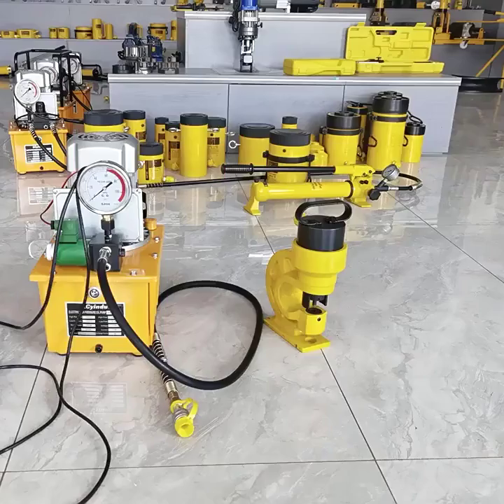 该脚踏开关竟让工厂老哥当场泪目。倒顺控制居然能这个么丝滑？