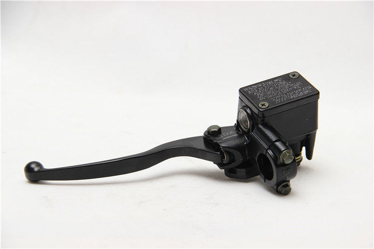 Applicable locomotive electric car small handsome Gothic disc brakes left and right brake pump upper and lower pump load king front and back oil pump universal