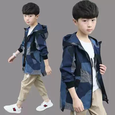 Children's clothing boy jacket spring and autumn clothing 2021 new children's cotton camouflage medium and long version of the windbreaker in the big children spring tide