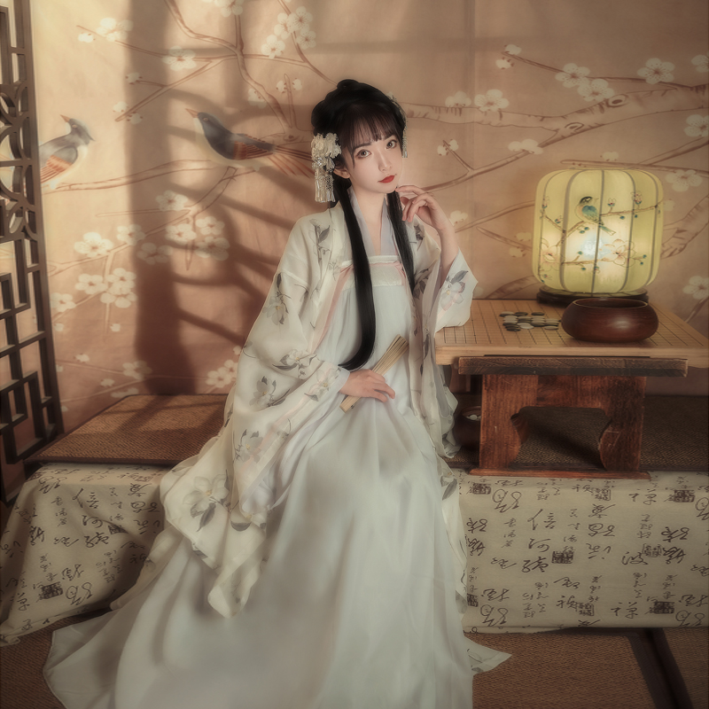 quần áo Han Original nữ gió của Trung Quốc trên ngực đập thình thịch váy yếu tố Wei Jin gu phong han cải thiện siêu cổ tích sợi ánh sáng cổ chiếc váy mùa hè