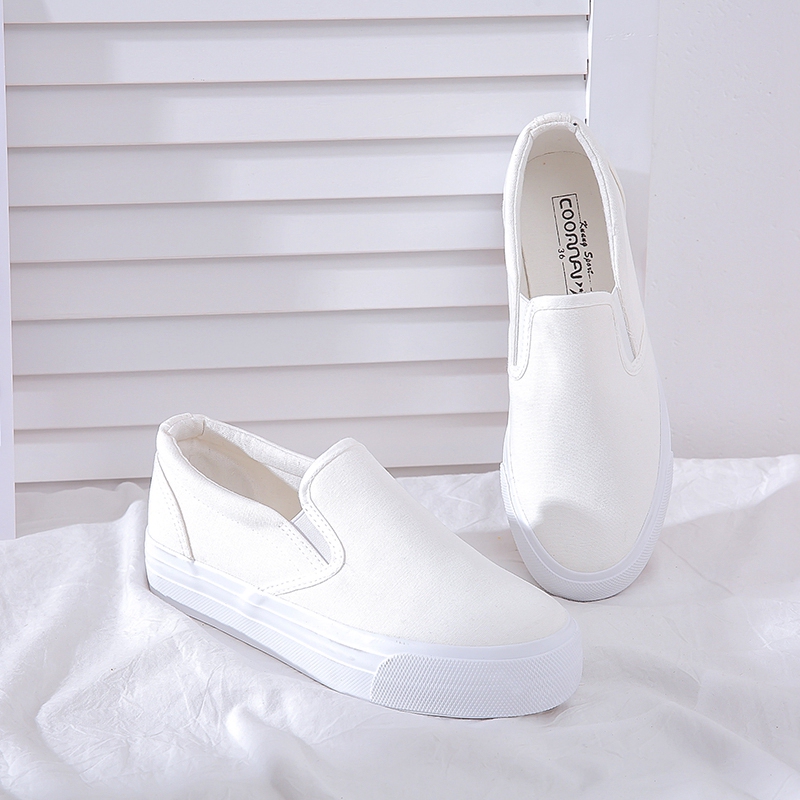 2026 Spring New Versatile Thick-Soled Canvas Shoes Women's White Shoes Slip-On Shoes Student Casual Shoes