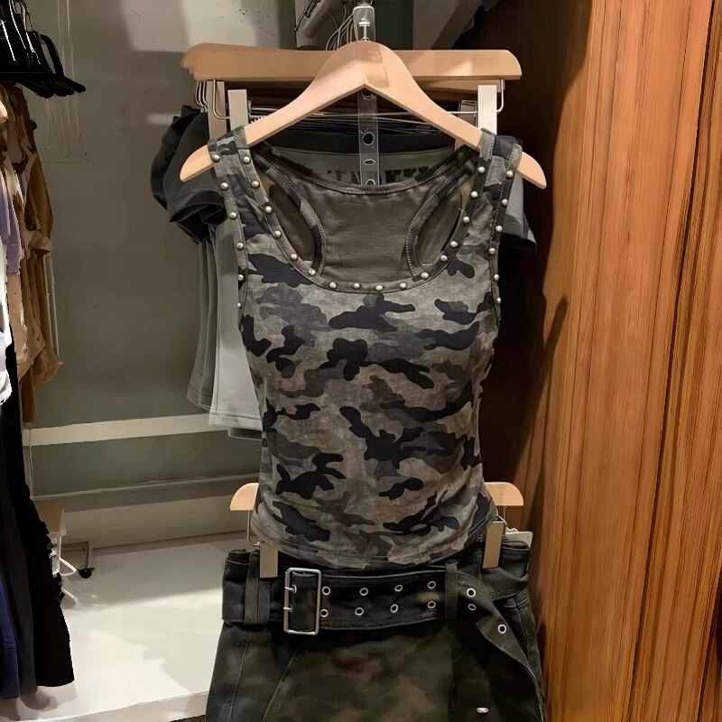 American-Style Rivet Camouflage Camisole for Women, Summer 2026 New Model with Chest Pads, Outerwear Workwear, Sweet and Cool Sleeveless Top