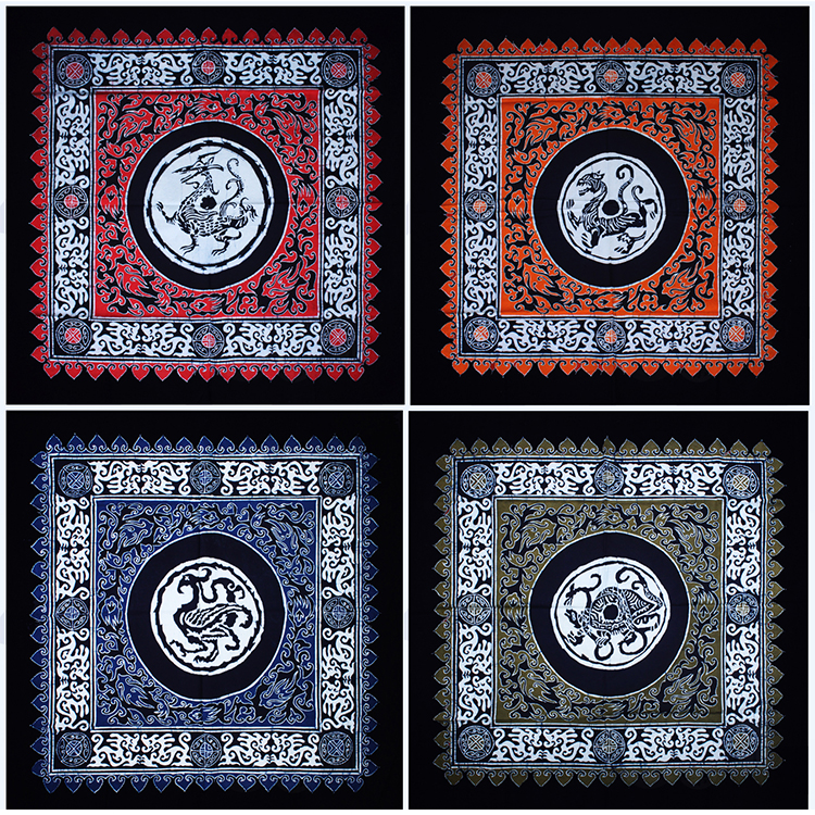 Guizhou Miao Artisanal Wax And Dyeing Painting Wall-mounted Tablecloths of 115cm Han Dynasty Culture Qin Hanwa When Painting