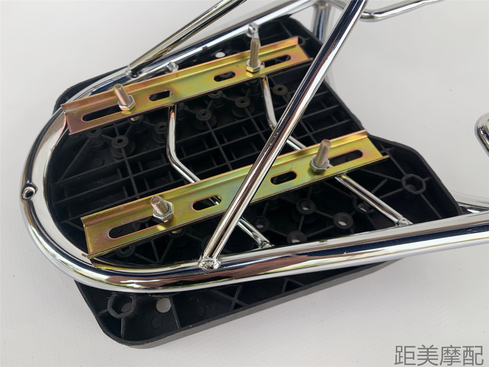 Motorcycle and Electric Vehicle Trunk Thickened Base Plate Fixing Bracket, Universal Trunk Base with Complete Set of Fasteners and Screws