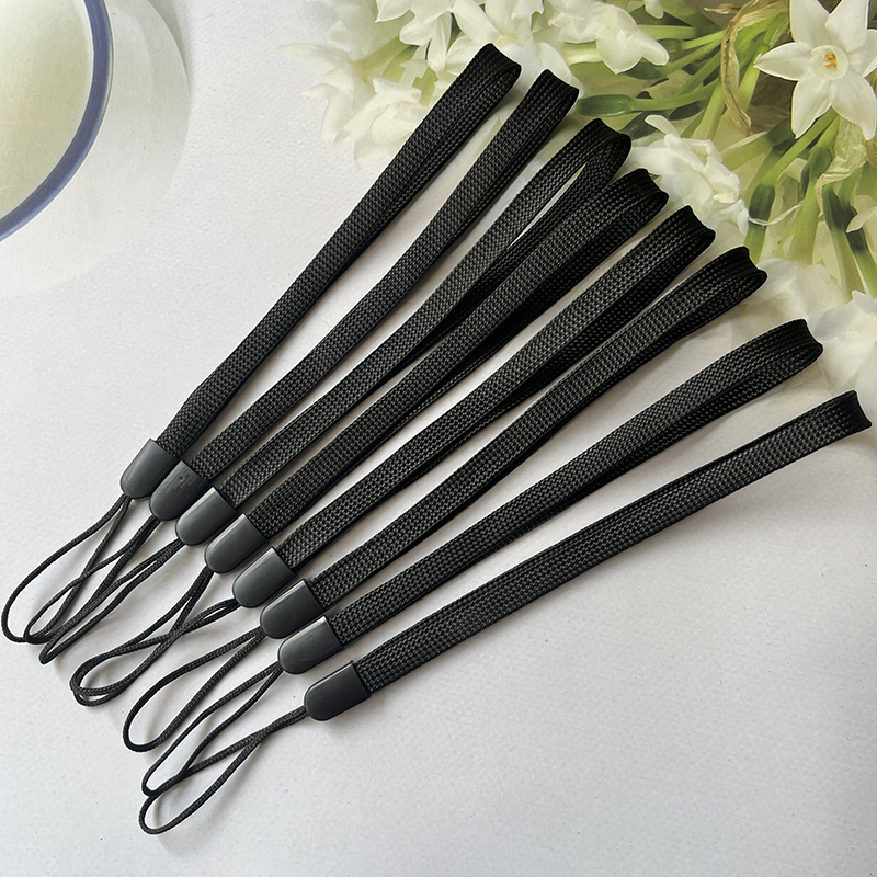 Nylon Lanyard for Water Bottles, Portable Strap for Flashlights, Camera Wrist Strap, Black Walkie-Talkie Multi-Purpose, Strong and Durable, 20cm