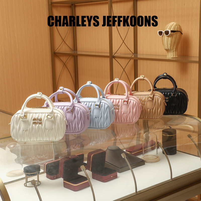 Charleys Jeffkoons Bowling Bag for Women 2026 New Fashion Pleated Handbag Elegant Crossbody Bag