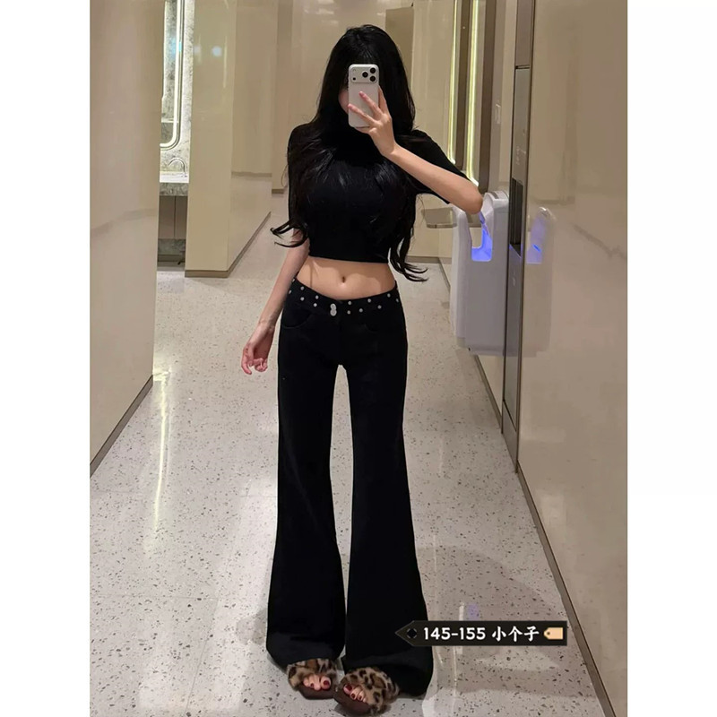 Short American-Style Cool Black Studded Low-Waist Flared Jeans for Women, Loose Fit, Slimming, Hip-Covering Wide-Leg Pants
