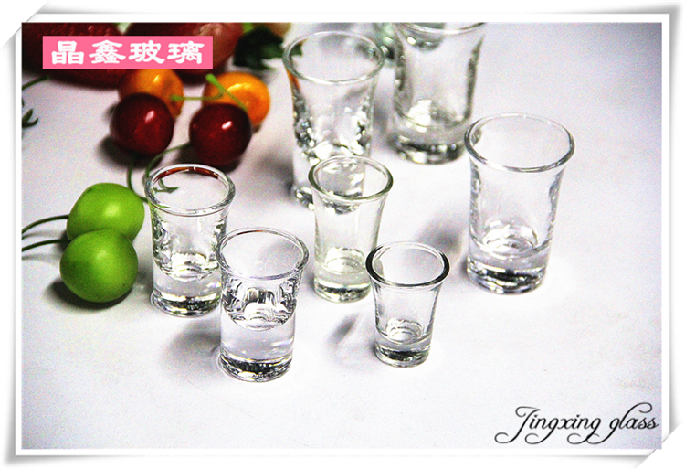 12 hộ gia đình đặt ly rượu nhỏ màu trắng ly, một chén rượu mạnh, rượu sake, B52, cốc, đáy dày - Rượu vang ly uống rượu vang đỏ