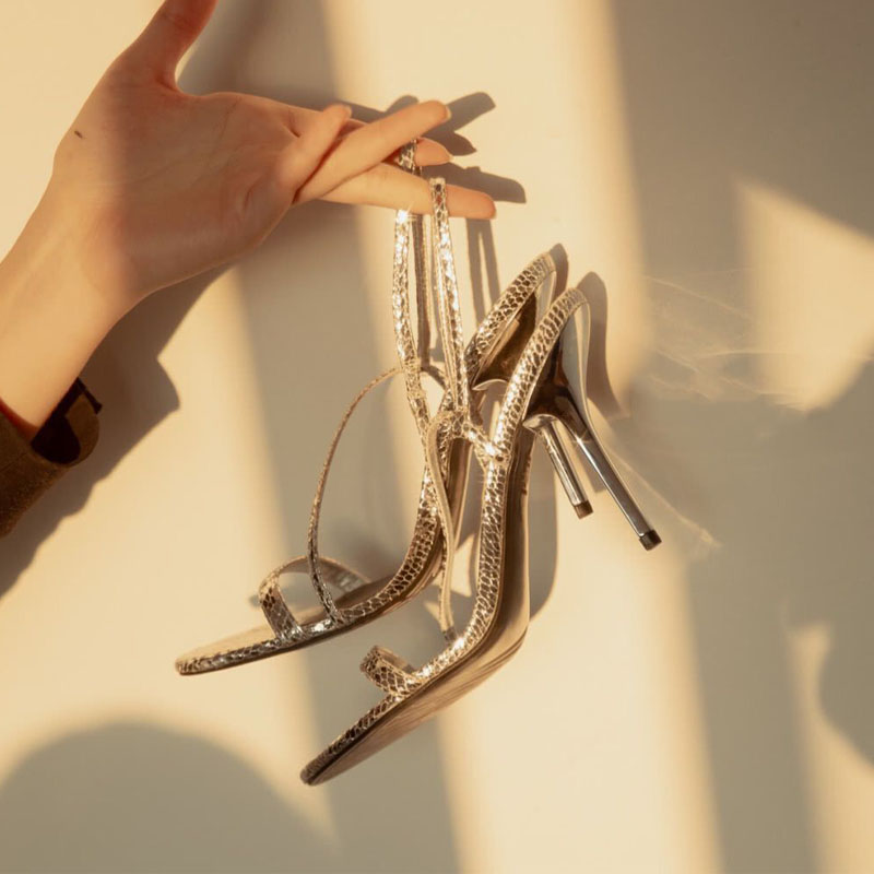 Sandals for women with thin straps 2020 new stiletto sexy high-heeled shoes silver fairy wind with skirt shoes summer