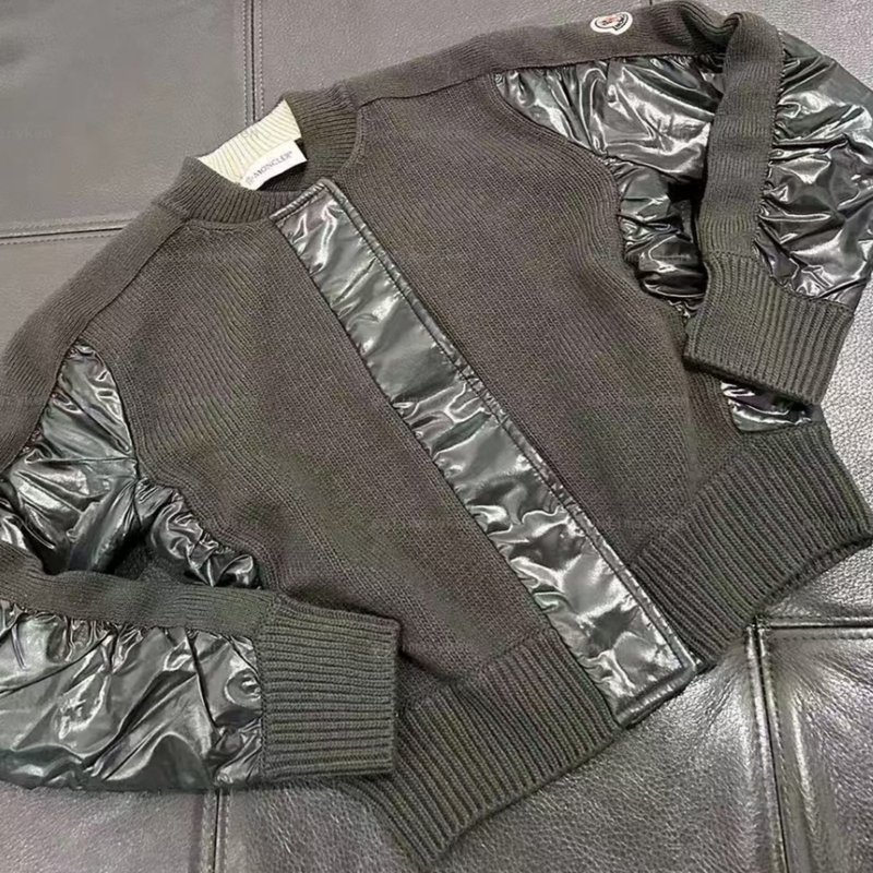 Italian Outlet Moncler Girls' 100% Wool Knit Cardigan Dark Green Sizes 4 6 8 10 12A Years Old Italian Outlet Moncler Girls' 100% Wool Knit Cardigan Dark Green Sizes 4 6 8 10 12A Years Old