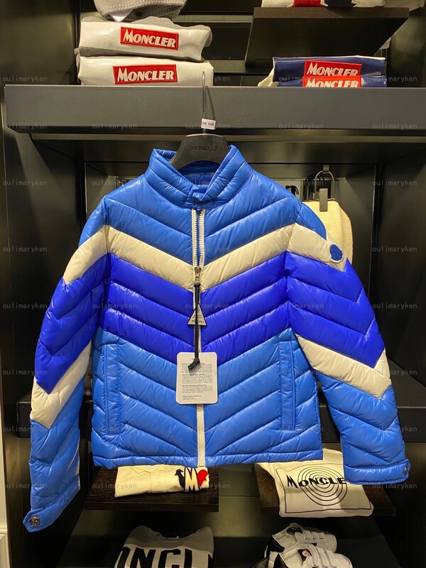 Italian Outlet Moncler Boys' Thin down Jacket Chaillexon Blue 12A 14A