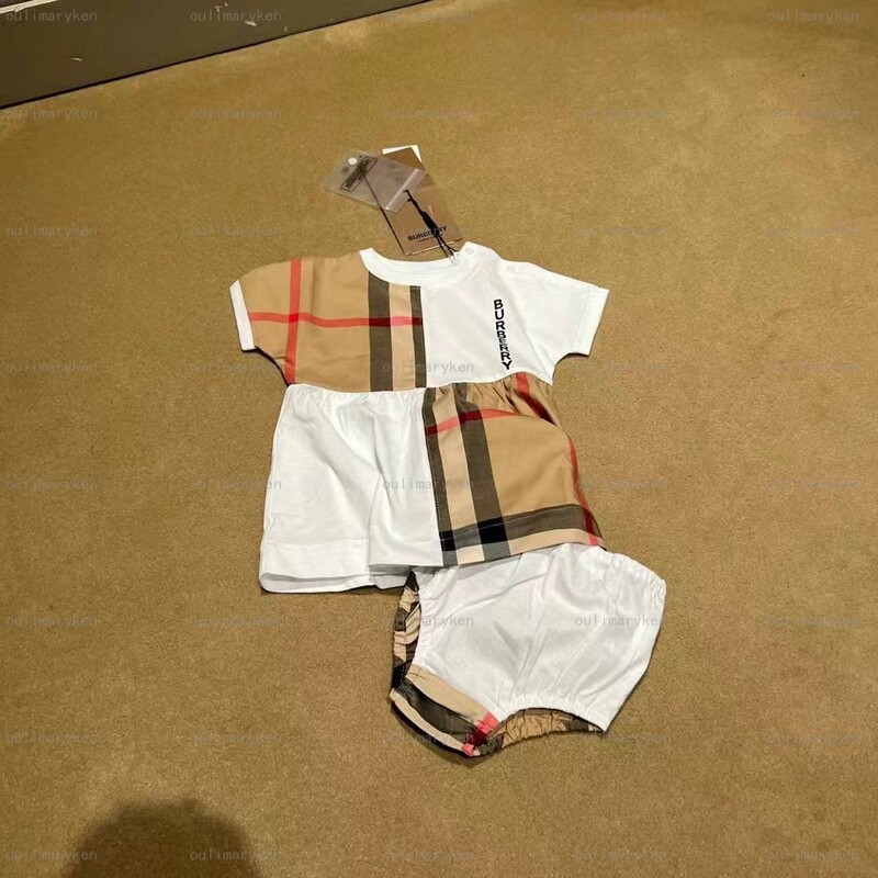Outlet Discount Burberry Baby Classic Short-Sleeved Long T-Shirt + Shorts Set 6m 6 Months