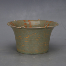Song Dynasty Ru kiln celadon Qingliang Temple secretly engraved gold-painted ancient poetry and lotus mouth-supported incense burner antique household second-hand ornaments