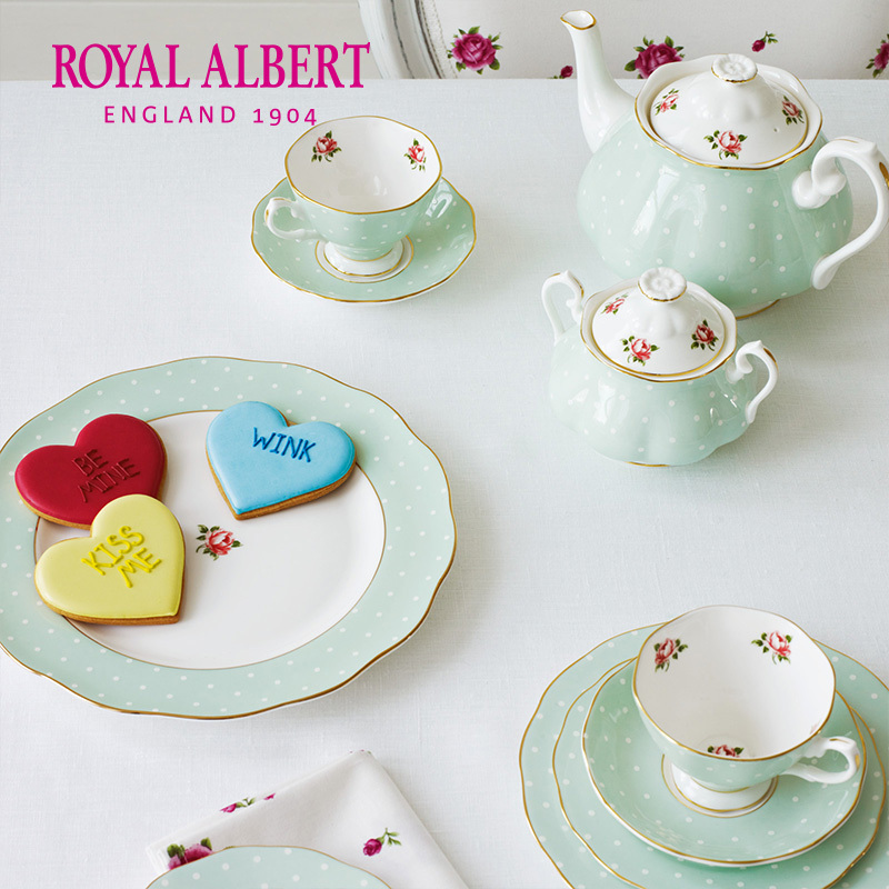 Royal Albert Royal Albert Polka Rose Series Bone China Dinner Plate Snack Plate Dessert Plate Royal Albert Royal Albert Polka Rose Series Bone China Dinner Plate Snack Plate Dessert Plate