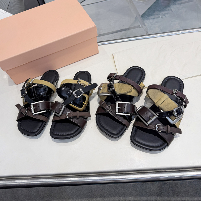 Retro Belt Buckle Flat Slippers for Women 2026 Summer New High-End Genuine Leather Distressed Color-Blocked Roman Vacation Sandals