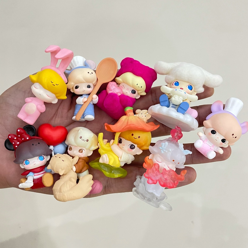 Dimoo Cute Doll Customization, Second-Generation Customization, Pvc Material, Can Be Diyed into Phone Chains, Car Decorations, Etc