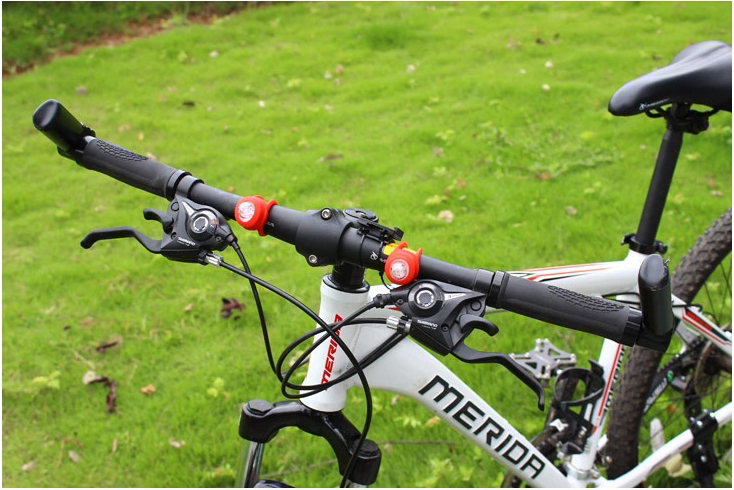 Lumière vélo - Frog Lumières - Ref 2402516 Image 29