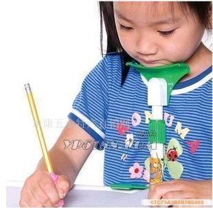Should you take students to sit and correct instrument children's vision protector writing bracket myopia protection