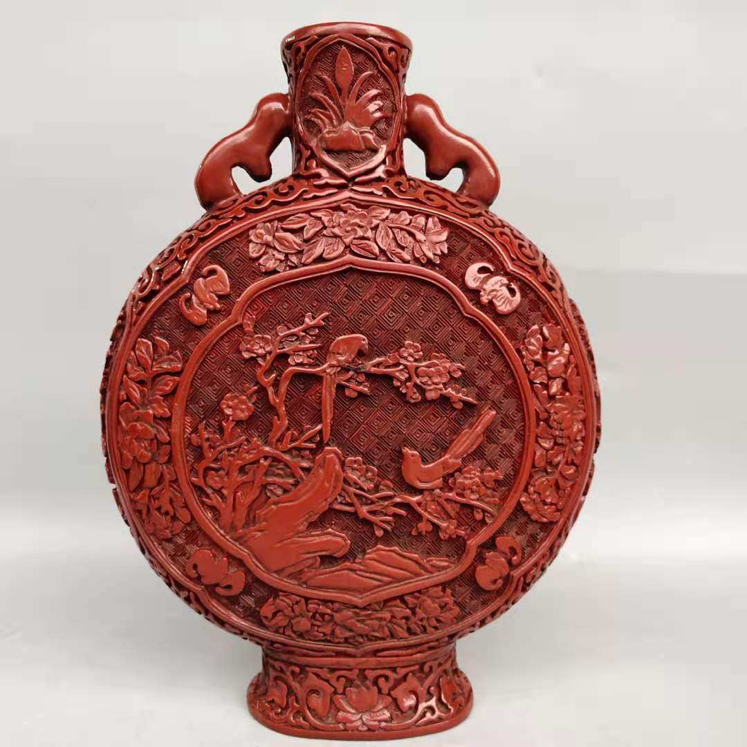 Folk Collection Old Tick Red Lacquered Ware Bottle Delight with Raised Eyebrow Vase Pendulum high 18 cm