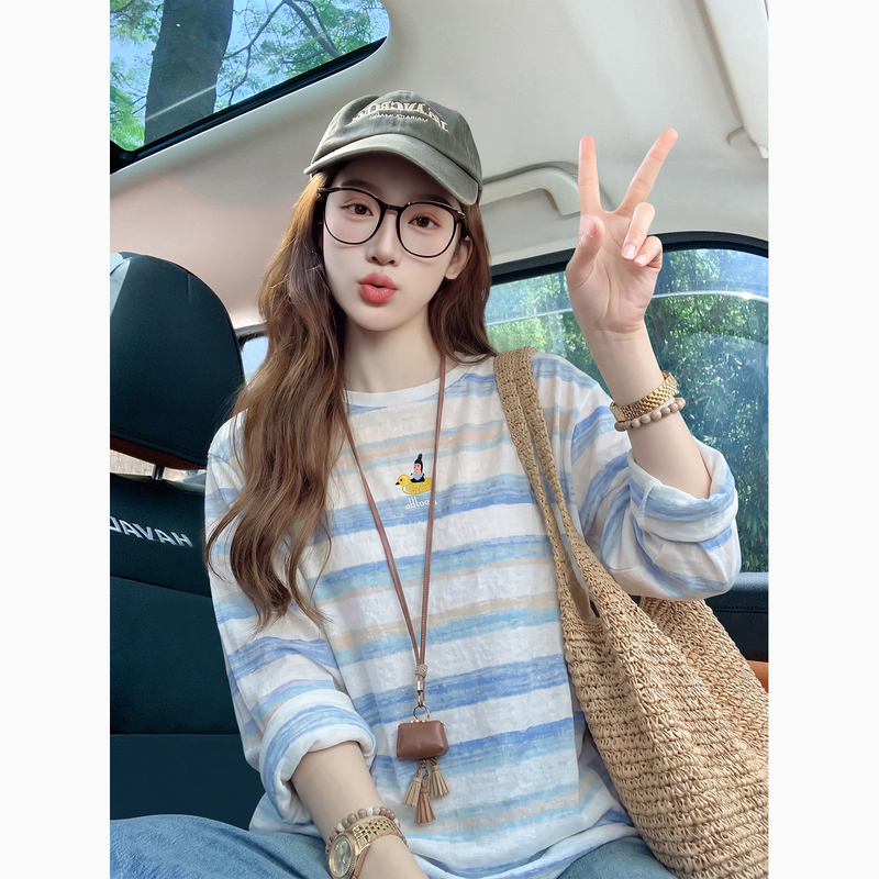 Blue Lightweight Sun Protection Blouse Long-Sleeved T-Shirt for Women Summer 2026 New Loose Age-Reducing High-End Casual Top Blue Lightweight Sun Protection Blouse Long-Sleeved T-Shirt for Women Summer 2026 New Loose Age-Reducing High-End Casual Top