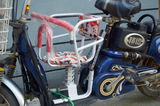 siège enfants pour vélo - Ref 2419983 Image 9