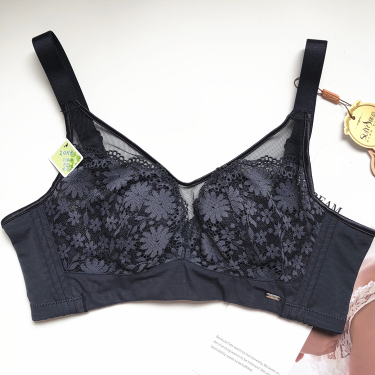 Casual 19 mùa xuân và mùa hè mới không có vòng ngực thép 7063 siêu mỏng ngực lớn nhỏ đầy đủ đồ lót chống chói - Strapless Bras shop nội y