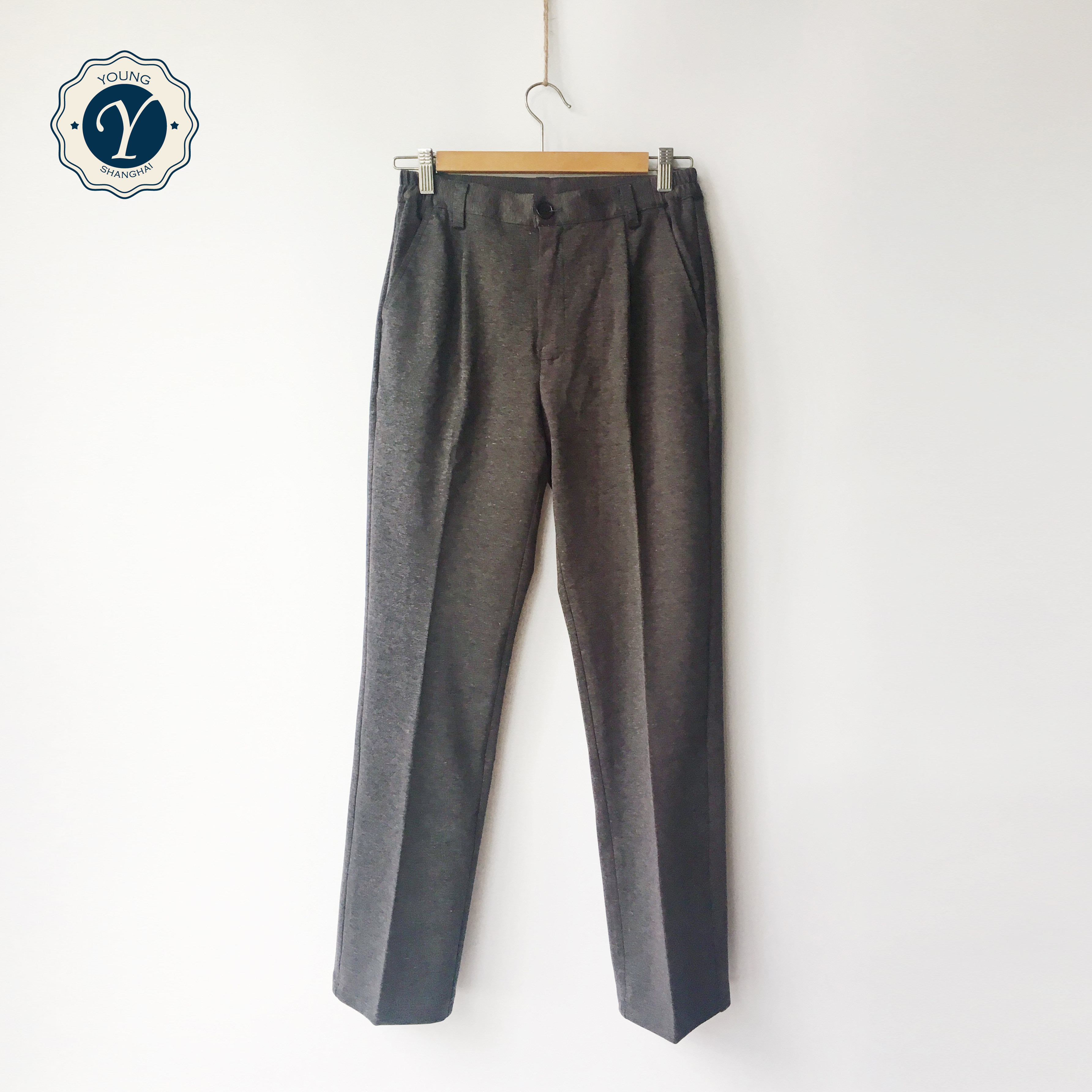 Yan'an Junior High School suit pants can be matched with a suit jacket