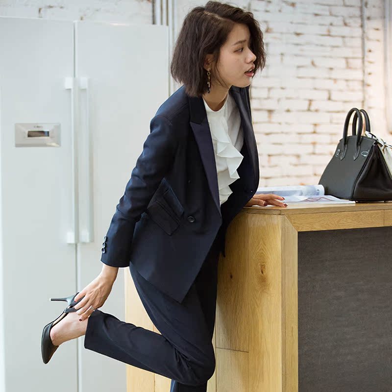 Tailleur femme - Ref 3242654 Image 1