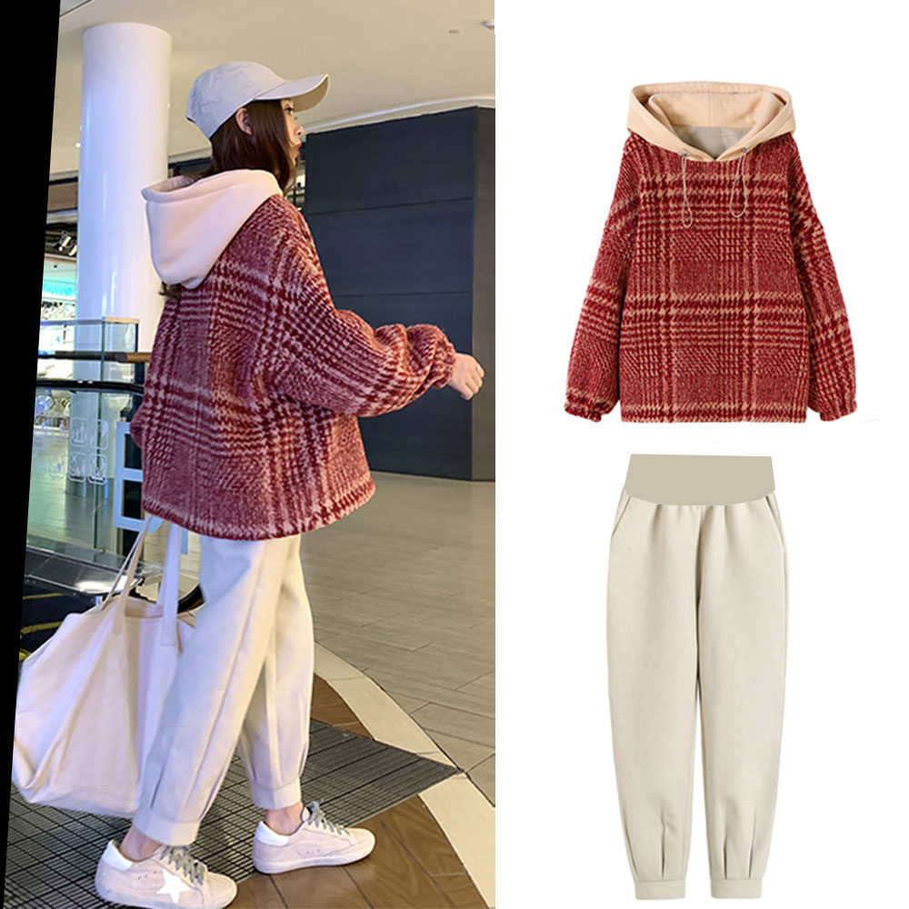 Pregnant women's clothing autumn suit going out casual sports fashion net red western style pregnant trendy hot mom sweater two-piece set