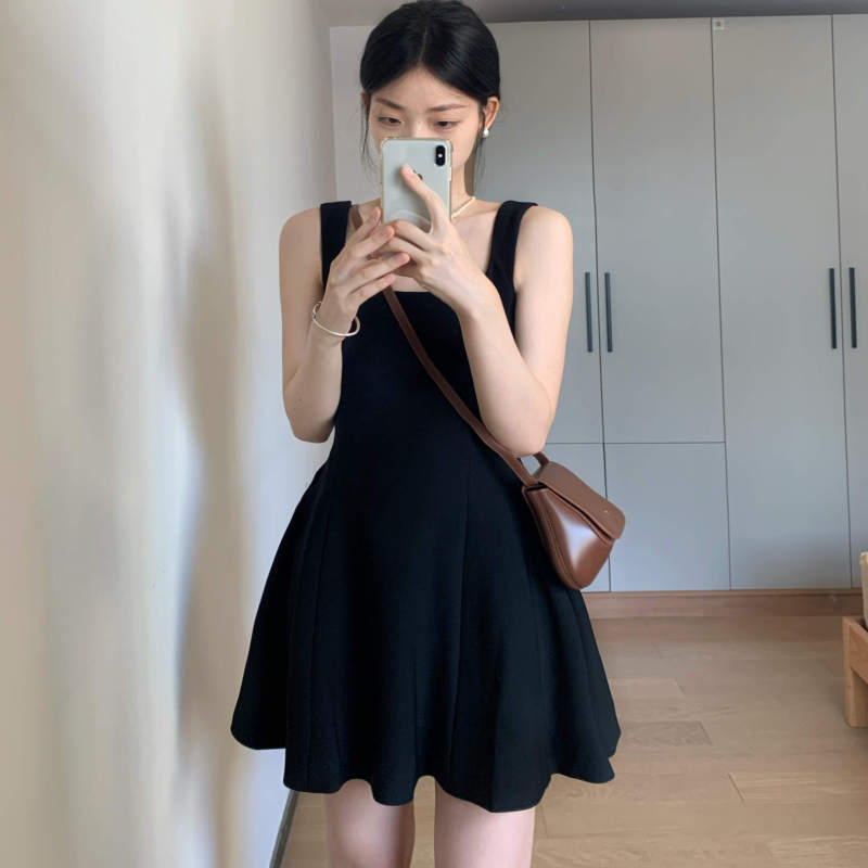 175cm Tall Women's Extra-Long Black Slip Dress, 180cm Super-Long Slim-Fit Dress That Makes You Look Slimmer and More Elegant, High-End Suit Dress