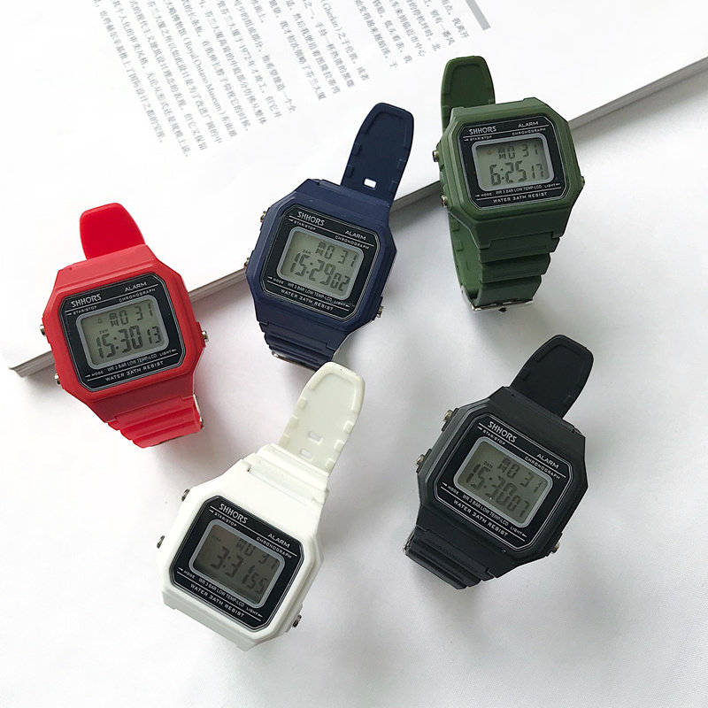 Small Tetris watches female beginner high school students ins wind retro versatile sport waterproof small crowdmeter boys