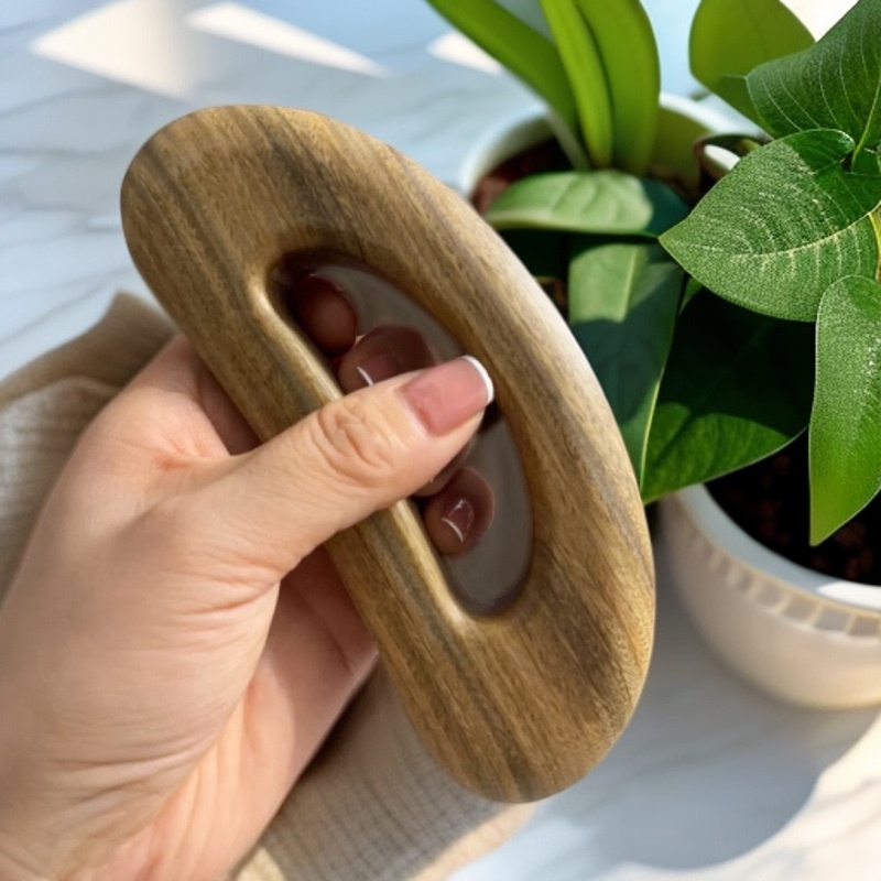 [Wu Xiaoliang] Green Sandalwood Large Semi-Circular Massage Board, Hand-Polished, Unblocks Meridians, Suitable for the Whole Body, Classic