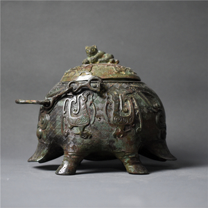 Yuruyi Antique Bronze Ware Decoration Spring and Autumn Warring States Pig Tieliang Ancient Wine Ware Wine Museum Collec