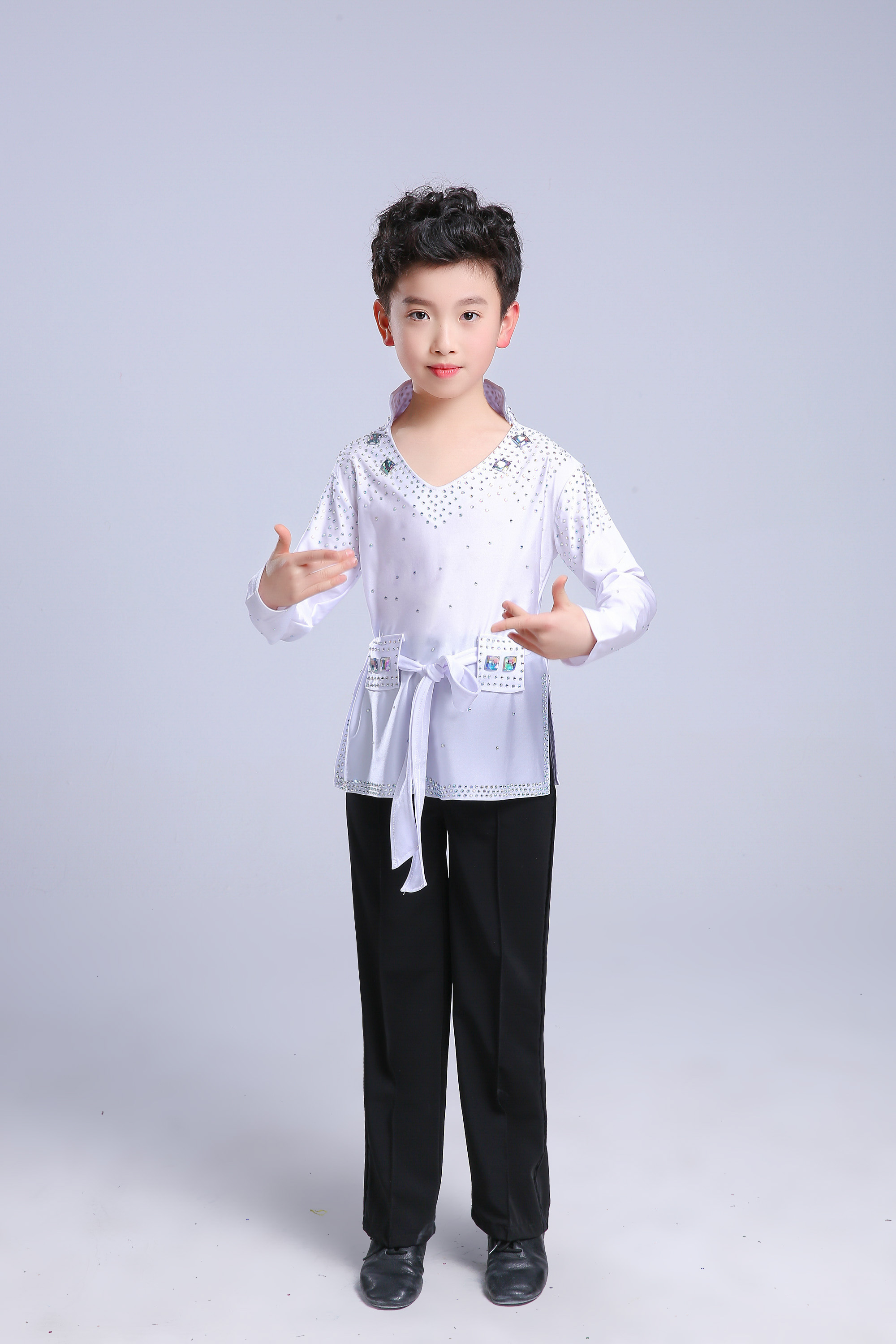 Trang phục khiêu vũ cho trẻ em Latin trang phục thi đấu của trẻ em Quần áo cho bé trai mới - Trang phục quần áo bé trai 1 tuổi
