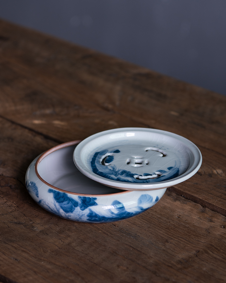 Public remit jingdezhen blue and white porcelain tea bearing day type restoring ancient ways are it bearing pad pot dry tea mercifully the machine base