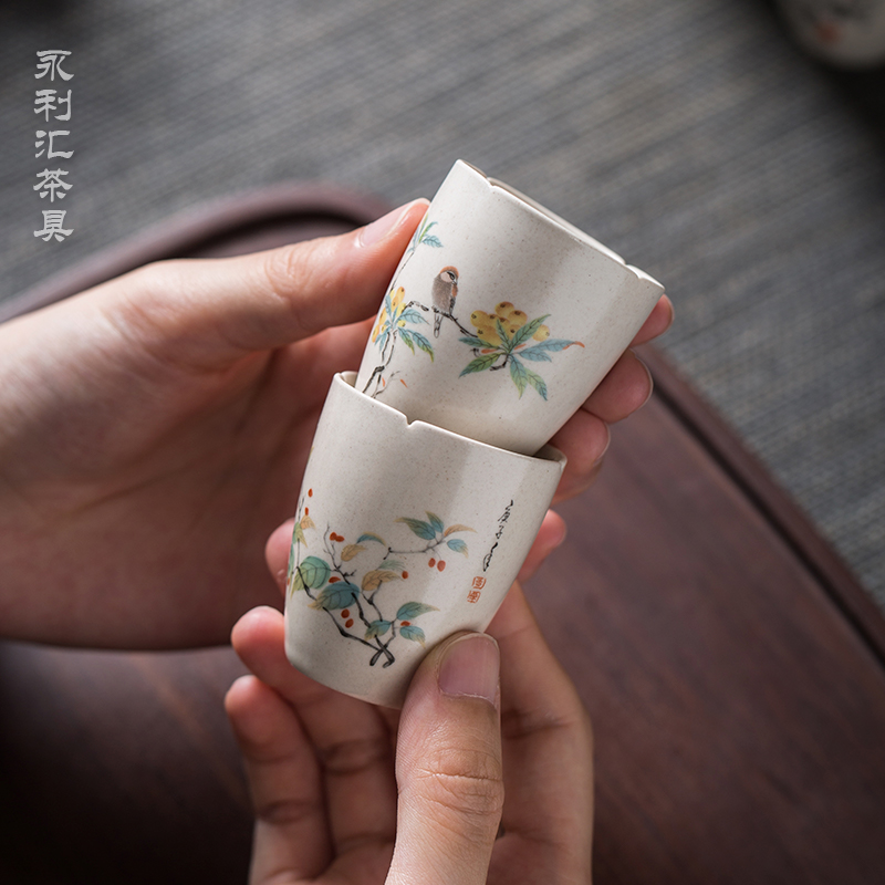 Jingdezhen ceramic kung fu tea cups small Japanese master sample tea cup white porcelain cup single cup "women 's singles a ceramic tea set