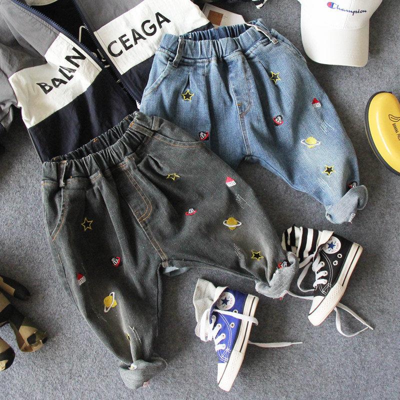 2021 spring and autumn new cartoon starry sky embroidery stretch jeans boys and girls baby casual narrow pants tide
