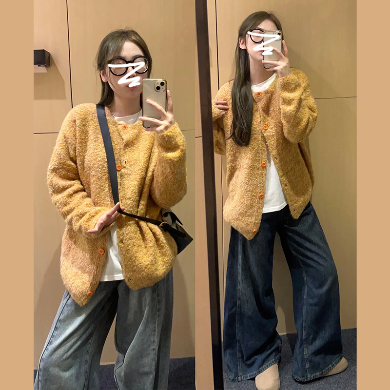 Yellow Sweater Knitted Cardigan Jacket for Women 2026 Spring New Design Niche Loose Lazy Style Top