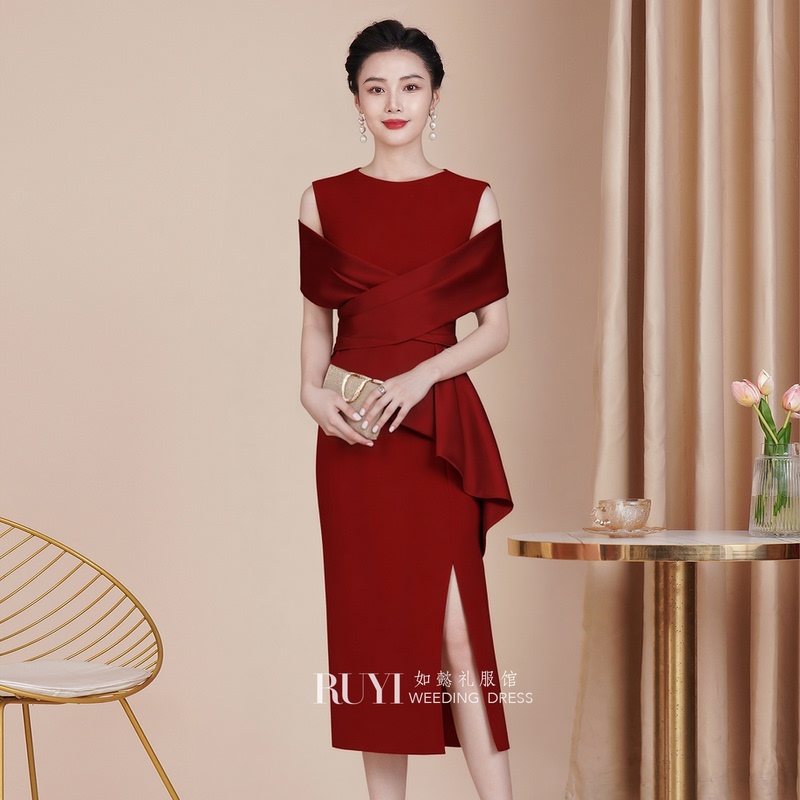 Elegant Mother-Of-The-Bride Wedding Dress 2026 New Model, Noble and Youthful, High-End Light Luxury, Sophisticated Wedding Evening Gown Elegant Mother-Of-The-Bride Wedding Dress 2026 New Model, Noble and Youthful, High-End Light Luxury, Sophisticated Wedding Evening Gown