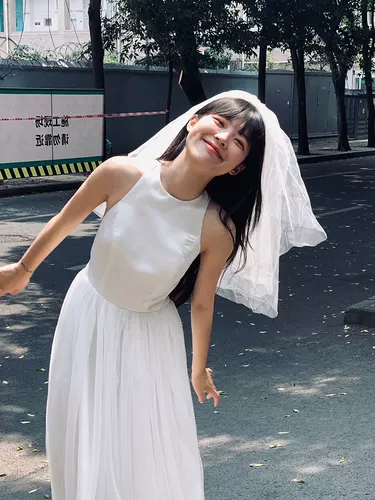 Белое свадебное платье