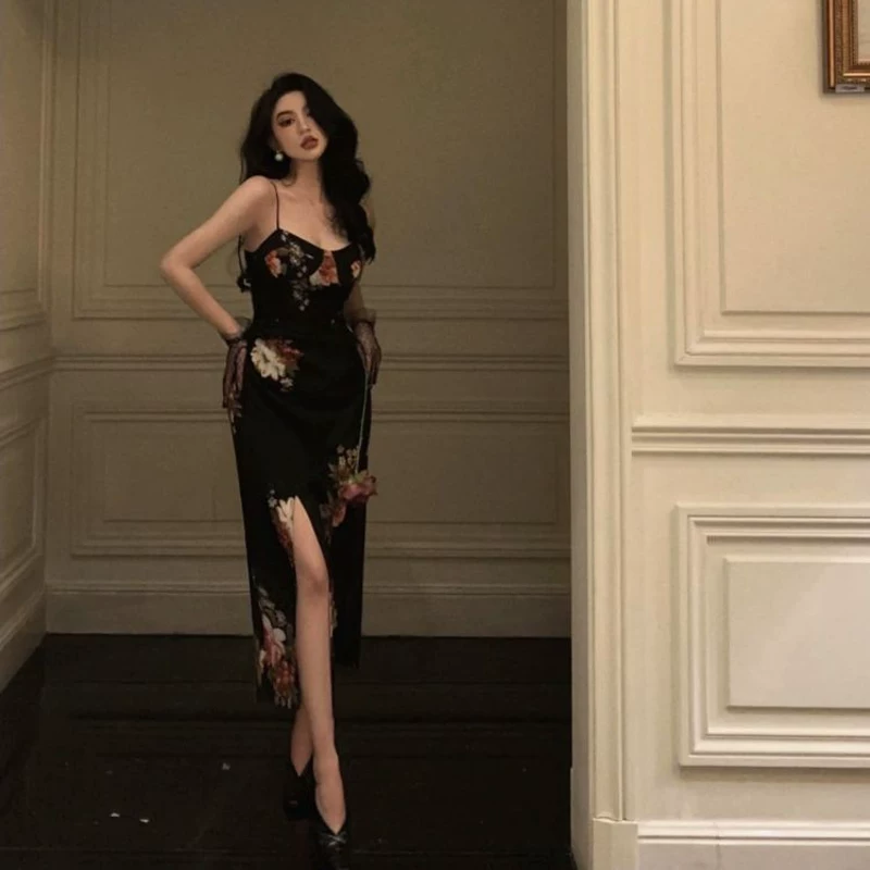Элитное sexy чёрное весеннее платье с цветочным принтом, цветочные узоры