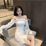 Дизайнерская сексуальная юбка, белое сексуальное платье, изысканный стиль, в обтяжку, с акцентом на бедрах, открытые плечи