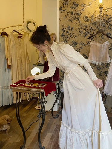 Белая длинная элитная изысканная юбка, ретро рубашка, платье, французский стиль, яркий броский стиль, изысканный стиль